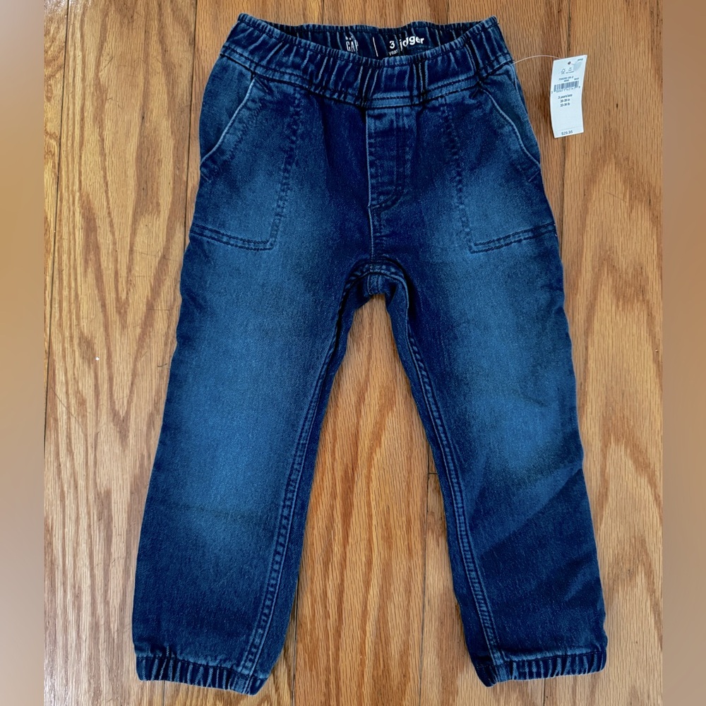 NWT GAP Jeans Joggers 3T